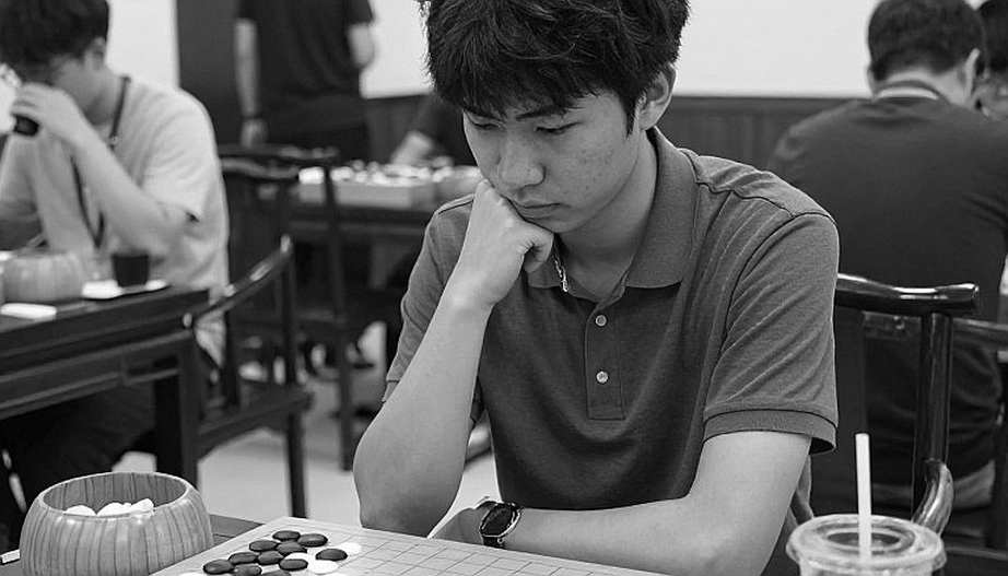 Tashkent: Nihal Sarin đánh rơi +2, Ấn Độ thua Uzbekistan và ngôi vô địch Olympiad lung lay