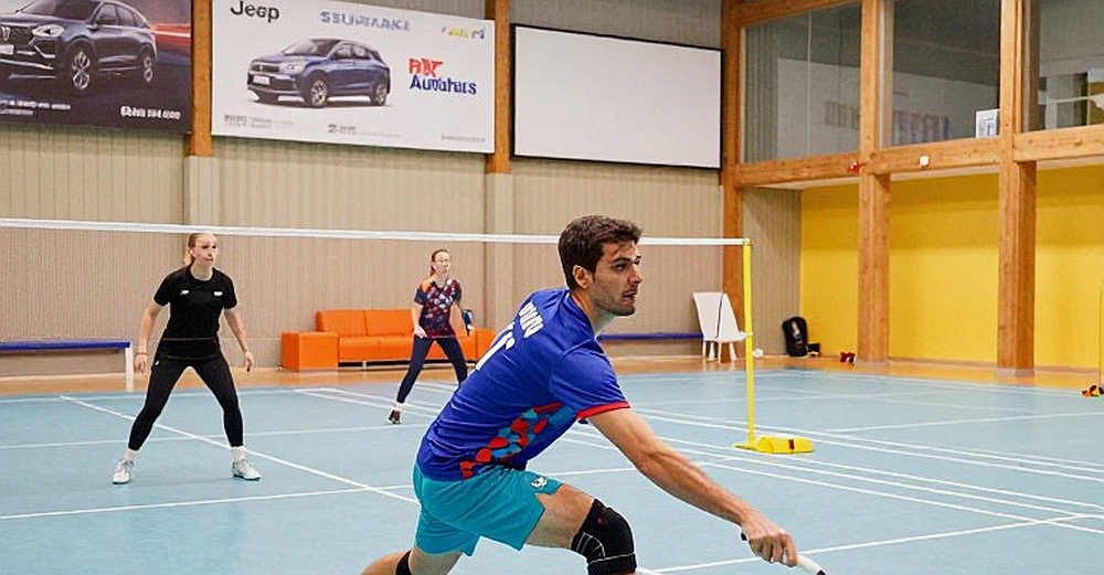 Nguyễn Tiến Minh ở Vietnam Open 2026: Khi kinh nghiệm đọc không gian thắng một tay vợt đánh đôi