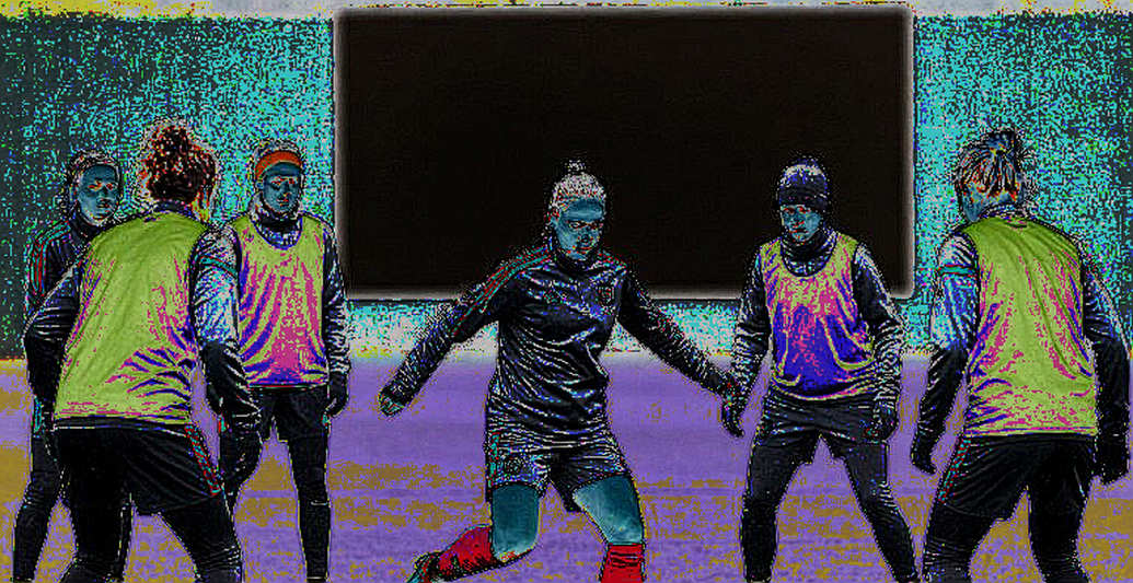 Vietnam 1-0 Philippines: Three Points in the Bandung Rain and a Set of Incomplete Signals Vietnam 1-0 Philippines: Three Points in the Bandung Rain and a Set of Incomplete Signals