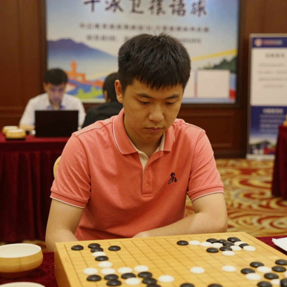 Atyrau Masters: Hai hạt giống gục ngã và cái bẫy của một dòng tiêu đề Atyrau Masters: Hai hạt giống gục ngã và cái bẫy của một dòng tiêu đề