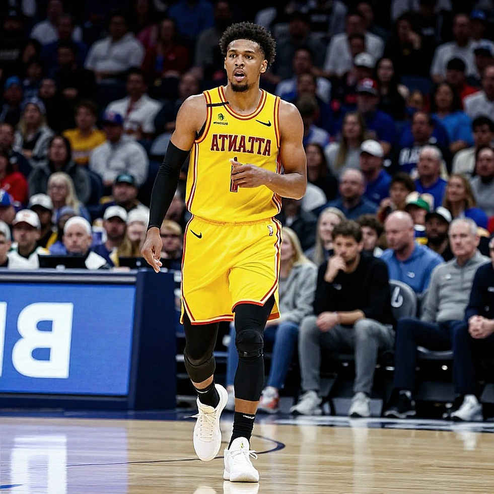 Memphis cắt Walter Clayton Jr.: phép trừ 17 xuống 15 và cái giá của một suất roster