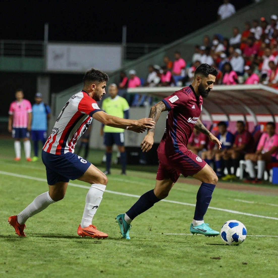 Pumas đổi người giữ nhịp ở Fuerzas Básicas: Ortega tiếp quản sau sáu năm của Alpízar