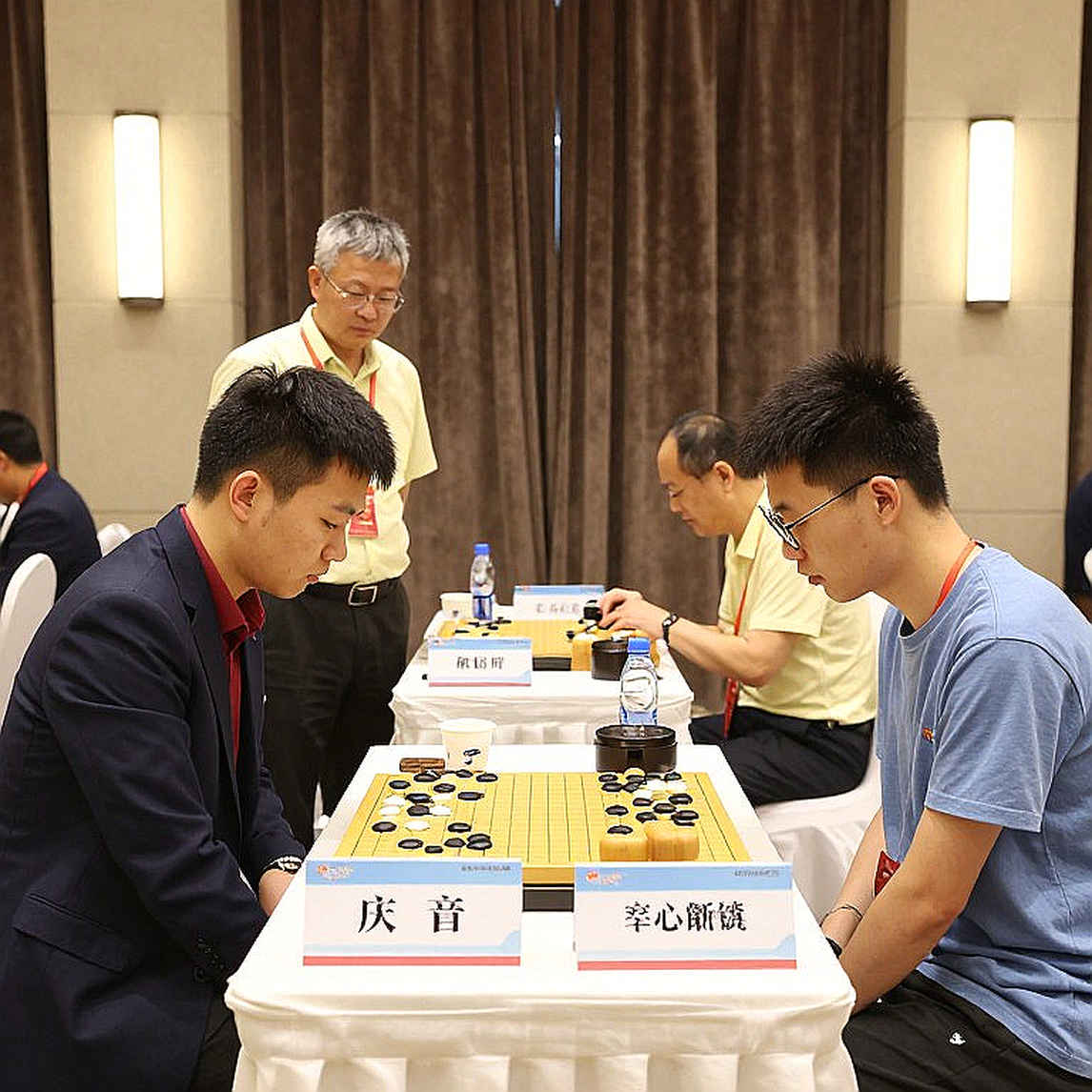Elephant Gambit và khoảng trống sau tiêu đề Bundesliga: khi nước đi thứ hai được bán như một bí mật Elephant Gambit và khoảng trống sau tiêu đề Bundesliga: khi nước đi thứ hai được bán như một bí mật
