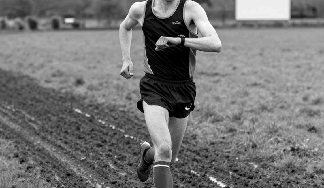 21 km trong 1:39:00 ở San Sebastián: một cột mốc nghiệp dư và khoảng cách 36 phút tới đỉnh cao 21 km trong 1:39:00 ở San Sebastián: một cột mốc nghiệp dư và khoảng cách 36 phút tới đỉnh cao