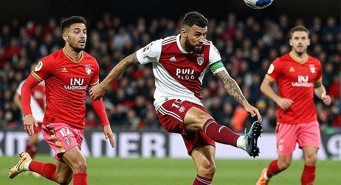 3-2 Trên Chấm Luân Lưu: Văn Hiến Thắng Bằng Thể Thức, Không Bằng Đẳng Cấp 3-2 Trên Chấm Luân Lưu: Văn Hiến Thắng Bằng Thể Thức, Không Bằng Đẳng Cấp
