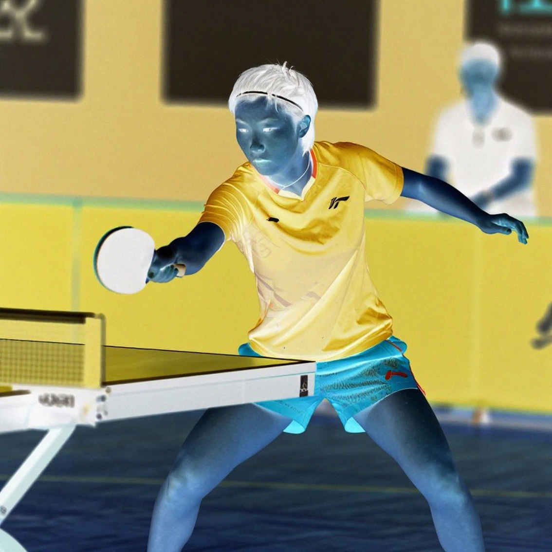 Vietnam Table Tennis: When the Stroke Is Too Short, Players Must Reach Further Vietnam Table Tennis: When the Stroke Is Too Short, Players Must Reach Further