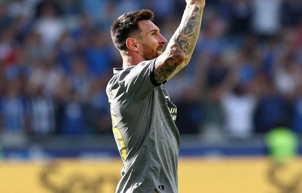 FIFA phạt Tây Ban Nha 20.000 USD, đóng 15% khán đài vì tiếng hô kỳ thị Hồi giáo
