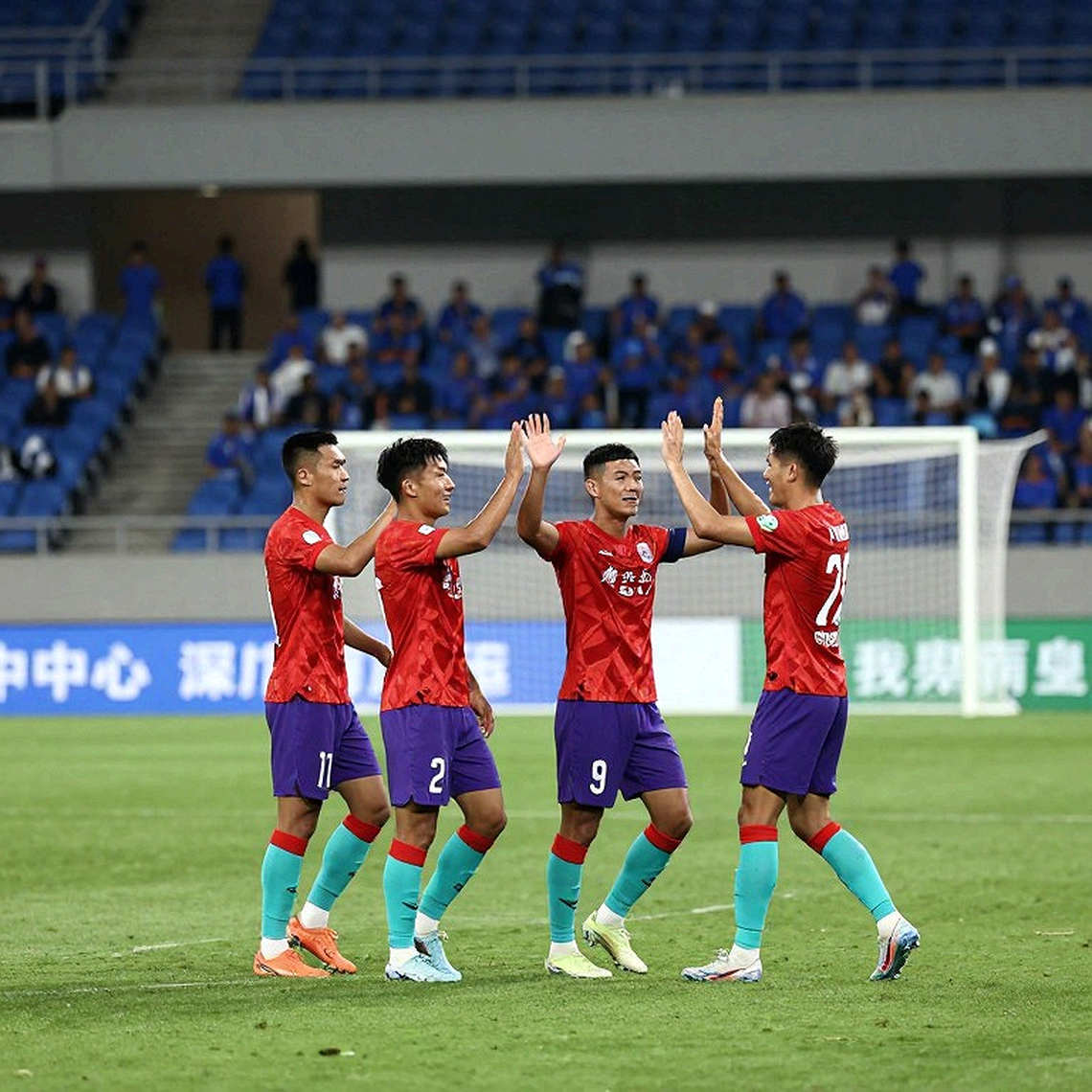 Nhật Bản 2-1 Venezuela: Cú đúp của Ueda, thế trận mười người và bàn thắng được VAR viết lại