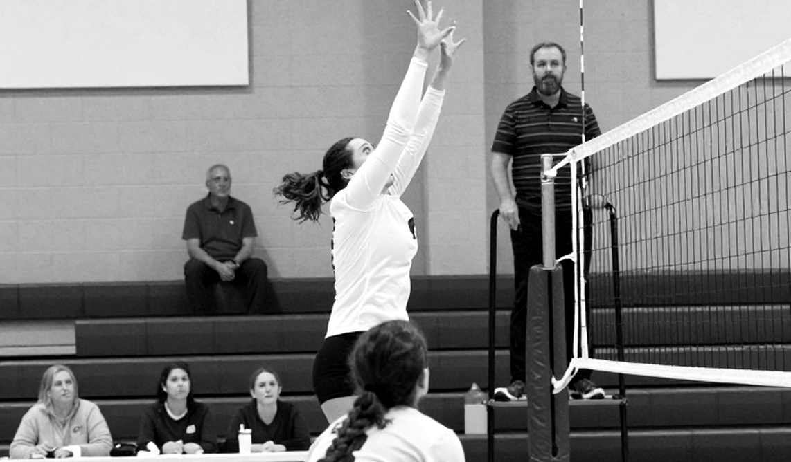 Ca Dong and the Gold Medal Without a Contract: Notes from Vietnam's 2026 National University Volleyball Tournament Ca Dong and the Gold Medal Without a Contract: Notes from Vietnam's 2026 National University Volleyball Tournament