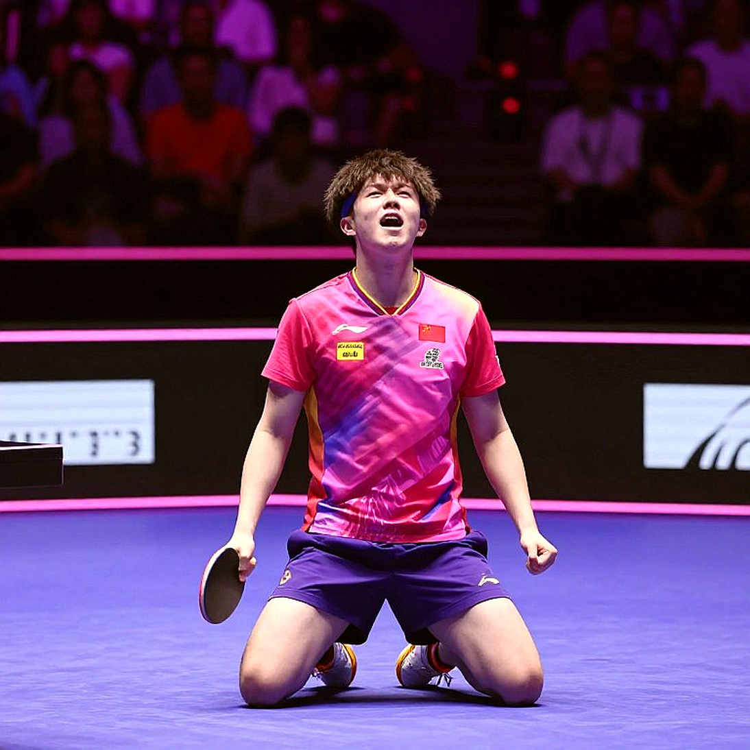 Altshuler hạ Bobi 3-1 ở Spokane: thắng bằng 7-1 ở ngưỡng 10-10, không bằng tổng điểm Altshuler hạ Bobi 3-1 ở Spokane: thắng bằng 7-1 ở ngưỡng 10-10, không bằng tổng điểm