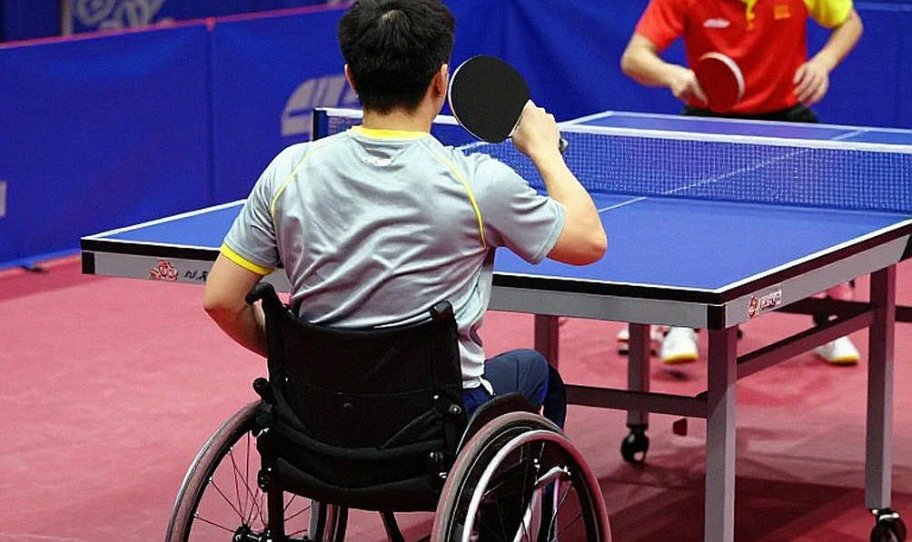 Isle of Wight Table Tennis: Four Winter Divisions, Sixteen Under-16 Paddles and a Ticket to the Faroe Islands Isle of Wight Table Tennis: Four Winter Divisions, Sixteen Under-16 Paddles and a Ticket to the Faroe Islands