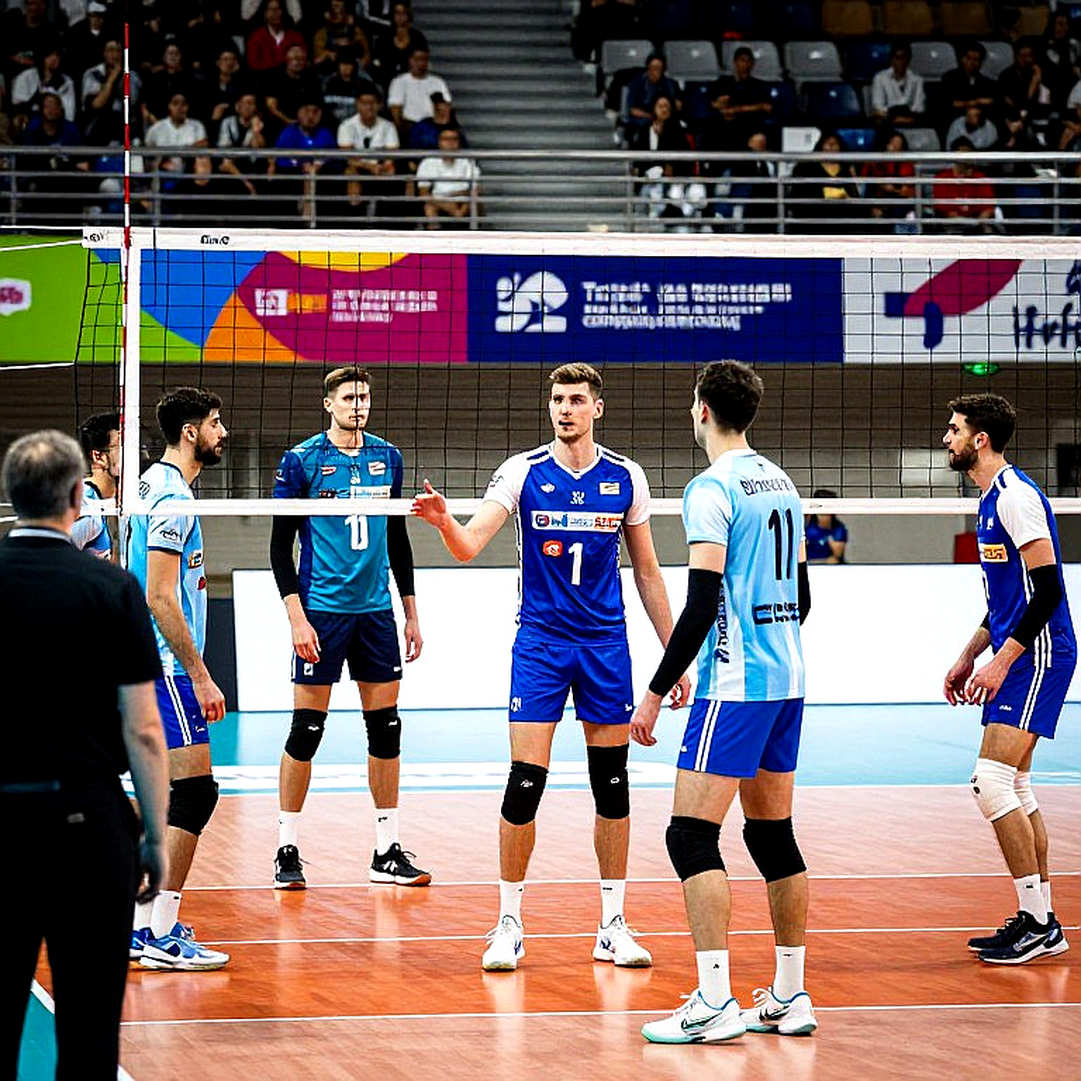 Thổ Nhĩ Kỳ 3-0 Serbia: Cú phát bóng 6-0 ace mở toang cánh cửa Olympic 2028 Thổ Nhĩ Kỳ 3-0 Serbia: Cú phát bóng 6-0 ace mở toang cánh cửa Olympic 2028