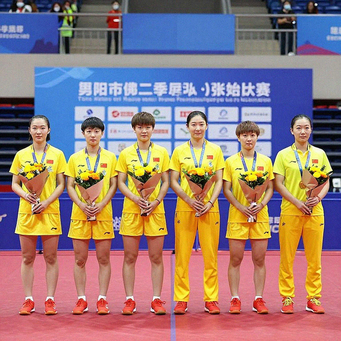 Công an Hà Nội và chức vô địch V-League 2026: 38 điểm, 39 bàn và hai tầng phòng thay đồ Công an Hà Nội và chức vô địch V-League 2026: 38 điểm, 39 bàn và hai tầng phòng thay đồ