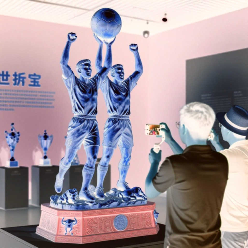 V.League mua tiền đạo ngoại bằng tiền, và trả giá bằng hàng công nội