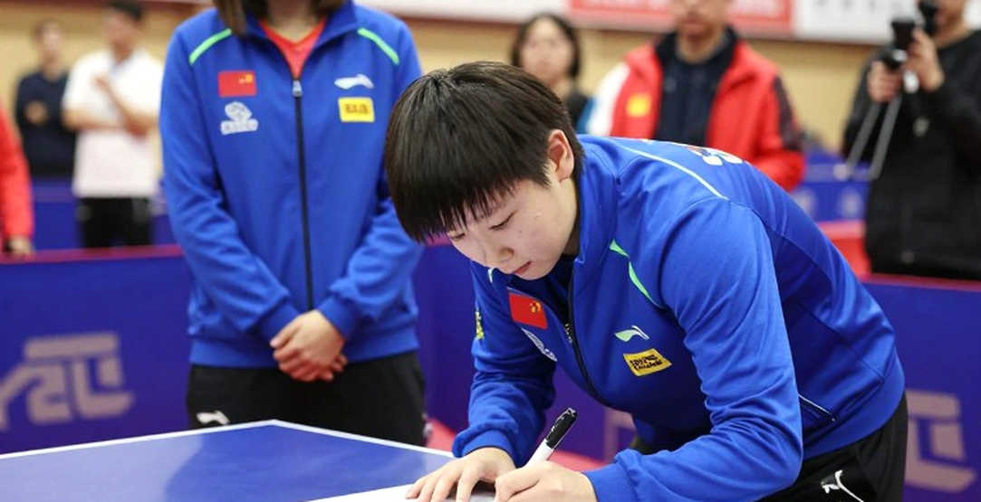 Bản báo cáo rỗng và chín tầng phân tích esports Bản báo cáo rỗng và chín tầng phân tích esports
