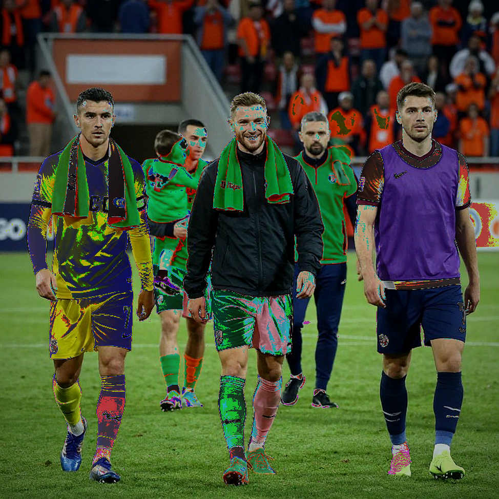 Chuyển nhượng V-League 2026/25: Dòng tiền, tin đồn và kịch bản suy giảm