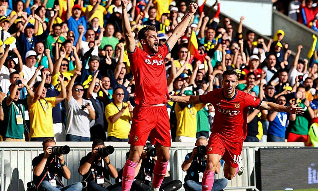 Lê Giang Patrik và bài toán thủ môn 34 tuổi mà FIFA vô tình đóng băng