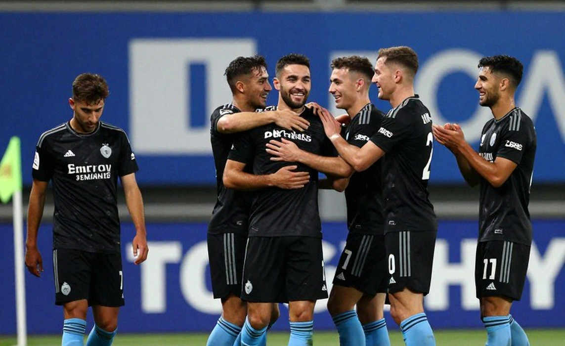 Real Madrid tiếp Villarreal ở Bernabéu: vòng 8 La Liga và dòng tiền chảy sau khán đài Real Madrid tiếp Villarreal ở Bernabéu: vòng 8 La Liga và dòng tiền chảy sau khán đài